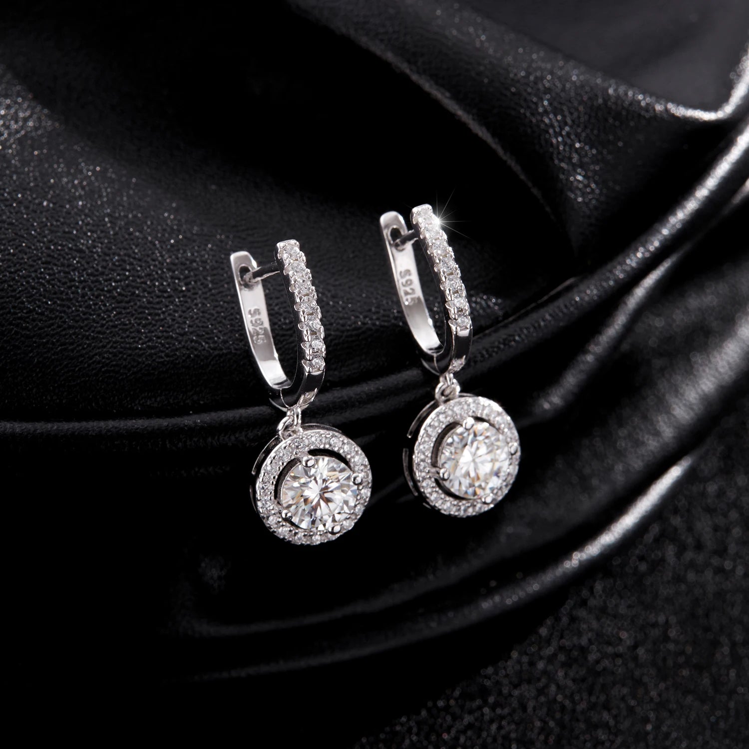 Brinco Argola em Moissanite – Virena Solis