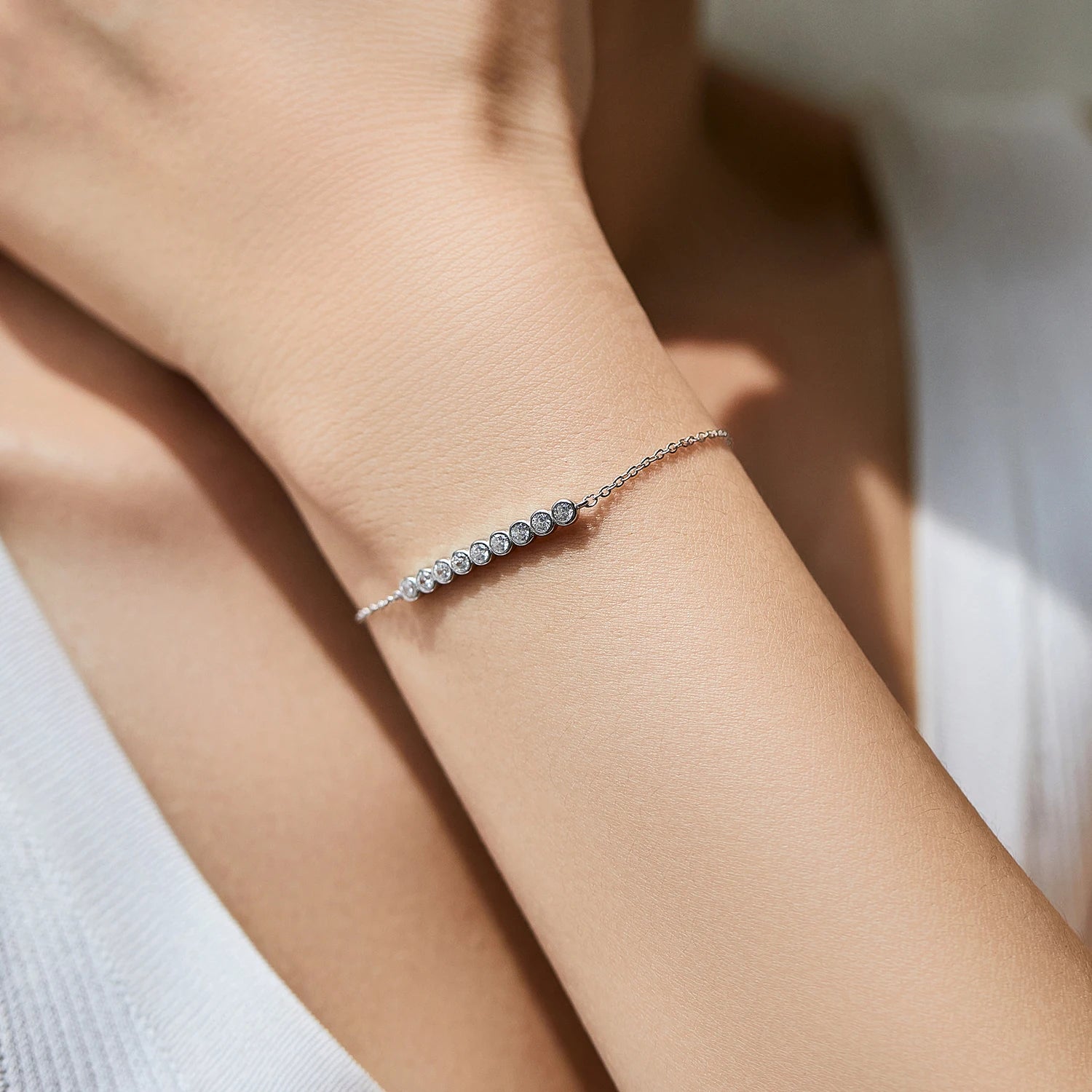 Pulseira Minimalista em Moissanite - Virena Starlight