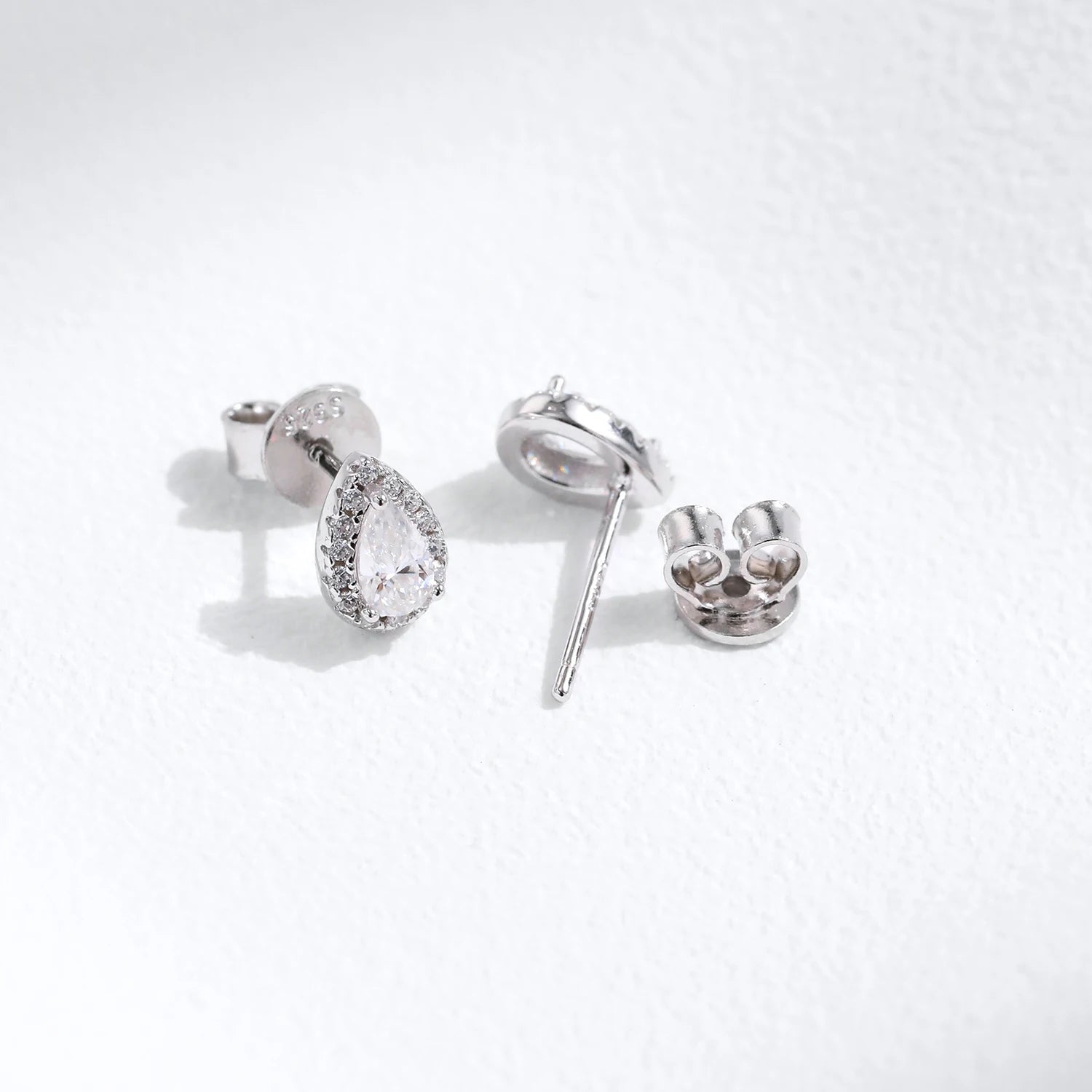 Brinco Gota Ponto de Luz em Moissanite – Virena Purelle