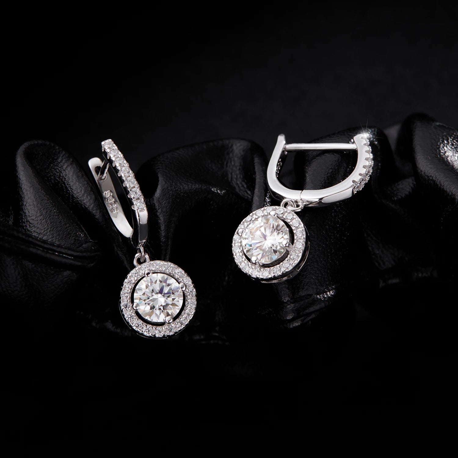 Brinco Argola em Moissanite – Virena Solis