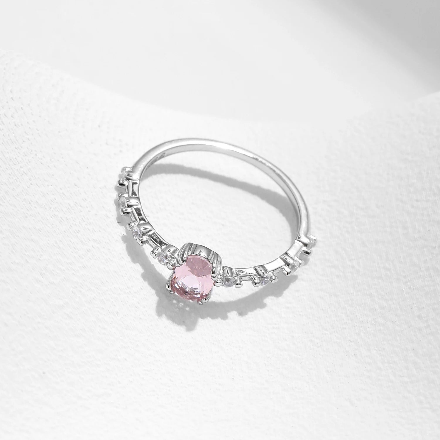 Anel Solitário Rosa em Prata 925 – Virena Lavié