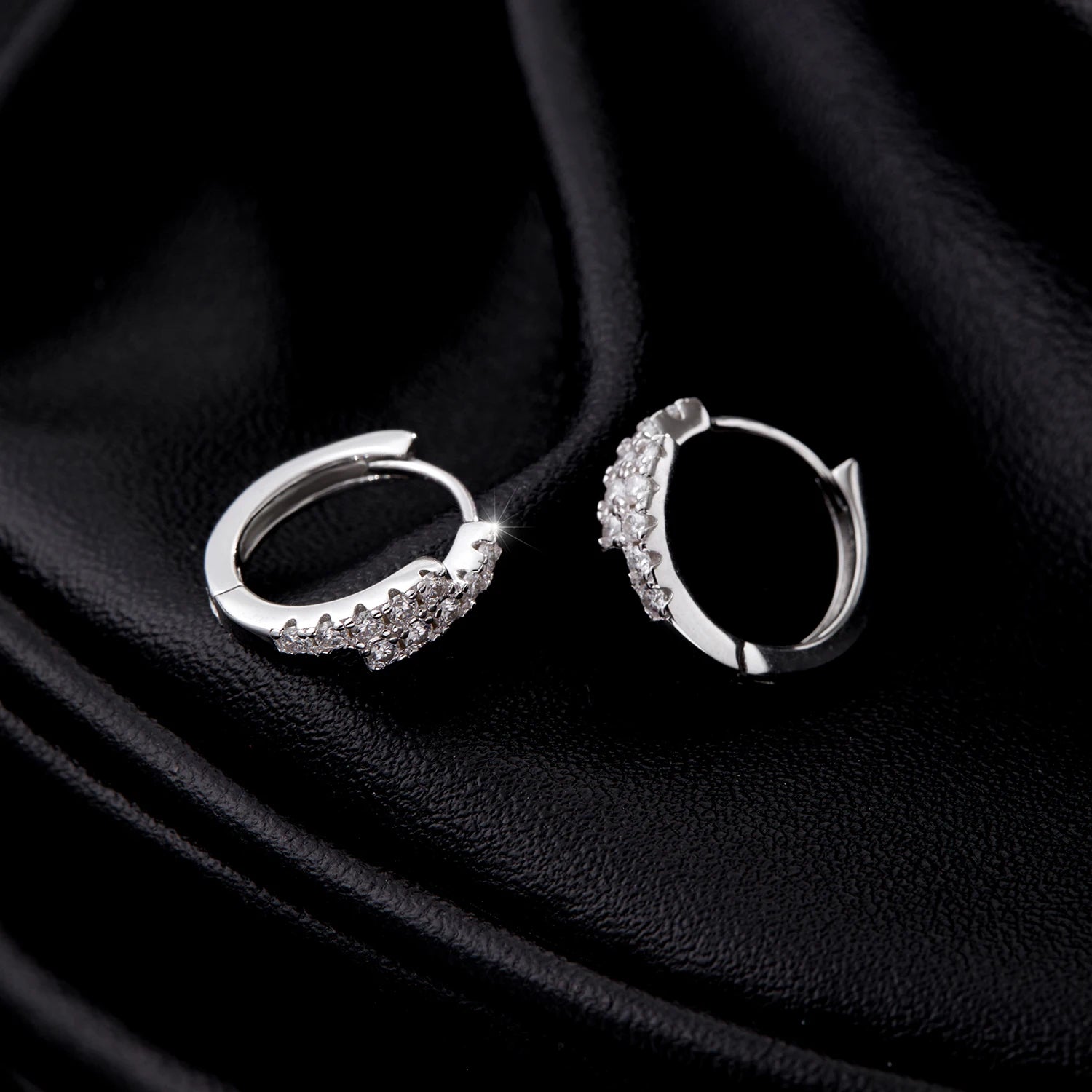 Brinco Argola em Moissanite - Virena Halley 5