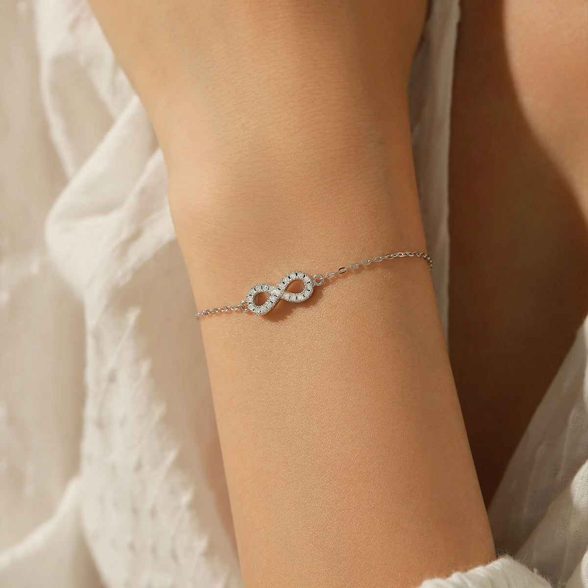 Pulseira em Moissanite - Virena Infinity 2
