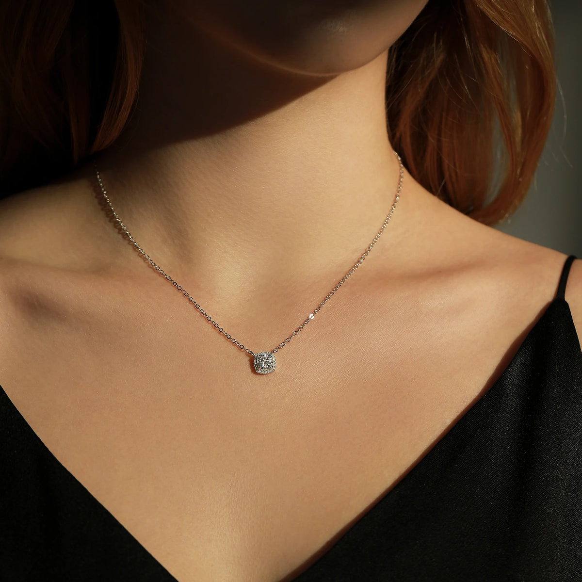 Colar Ponto de Luz em Moissanite - Virena Monarque