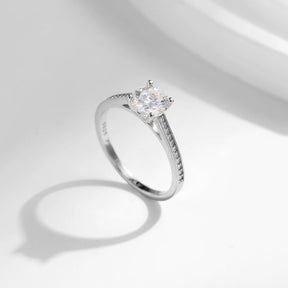 Anel Solitário em Moissanite 1CT - Virena Majesté