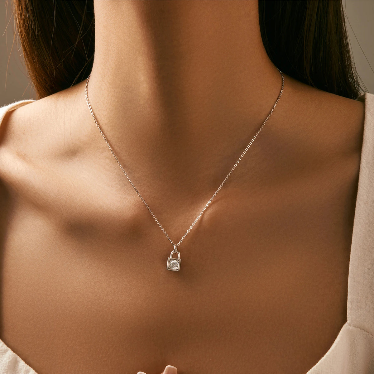 Colar Cadeado em Moissanite - Virena Everlock