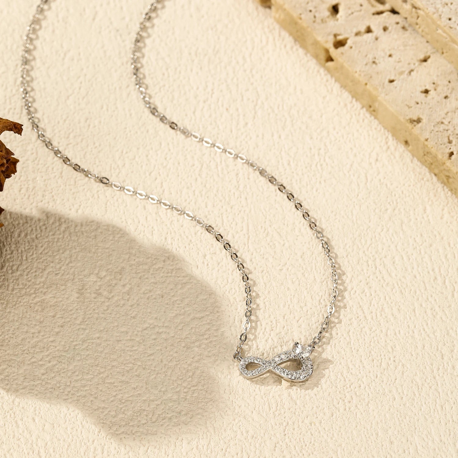 Colar Infinito com Coração em Prata 925 – Virena Infinitéa