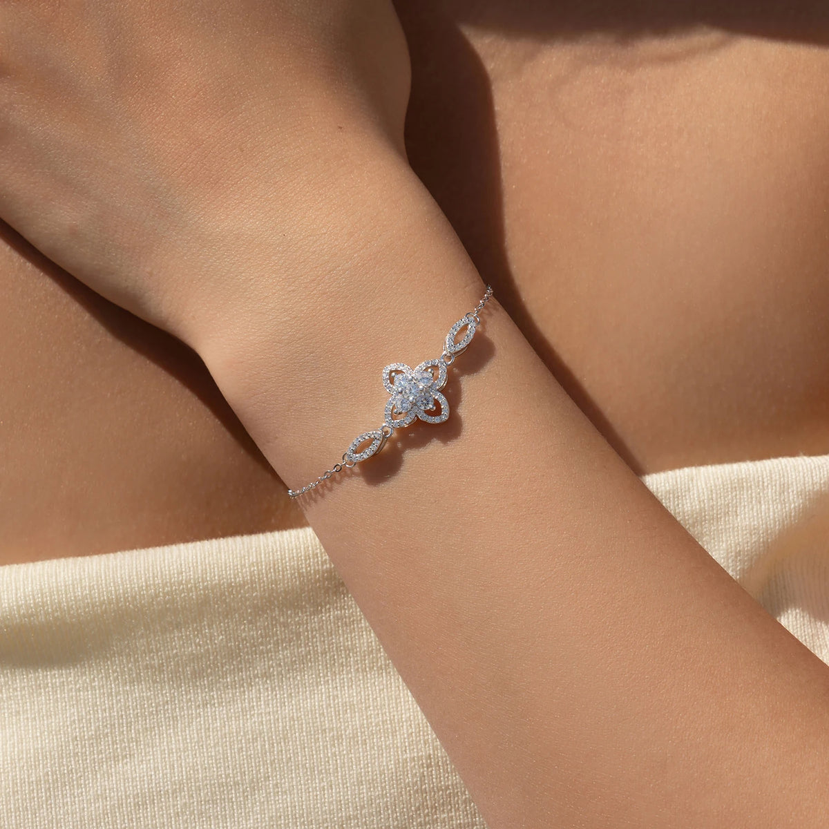 Pulseira Trevo em Prata 925 - Virena Amaris