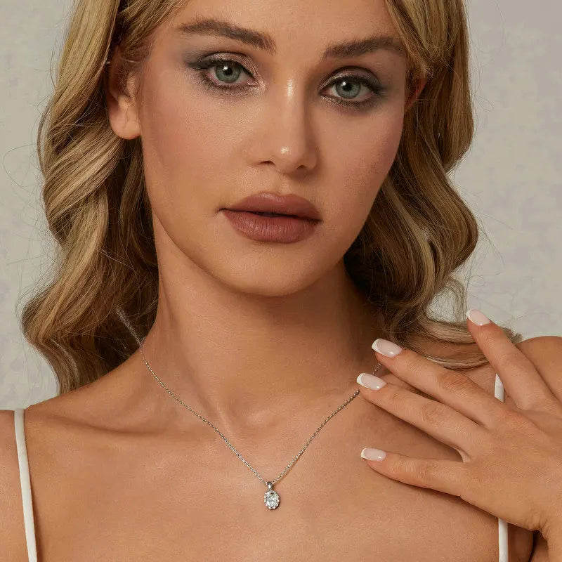 Colar Oval em Moissanite - Virena Aimée